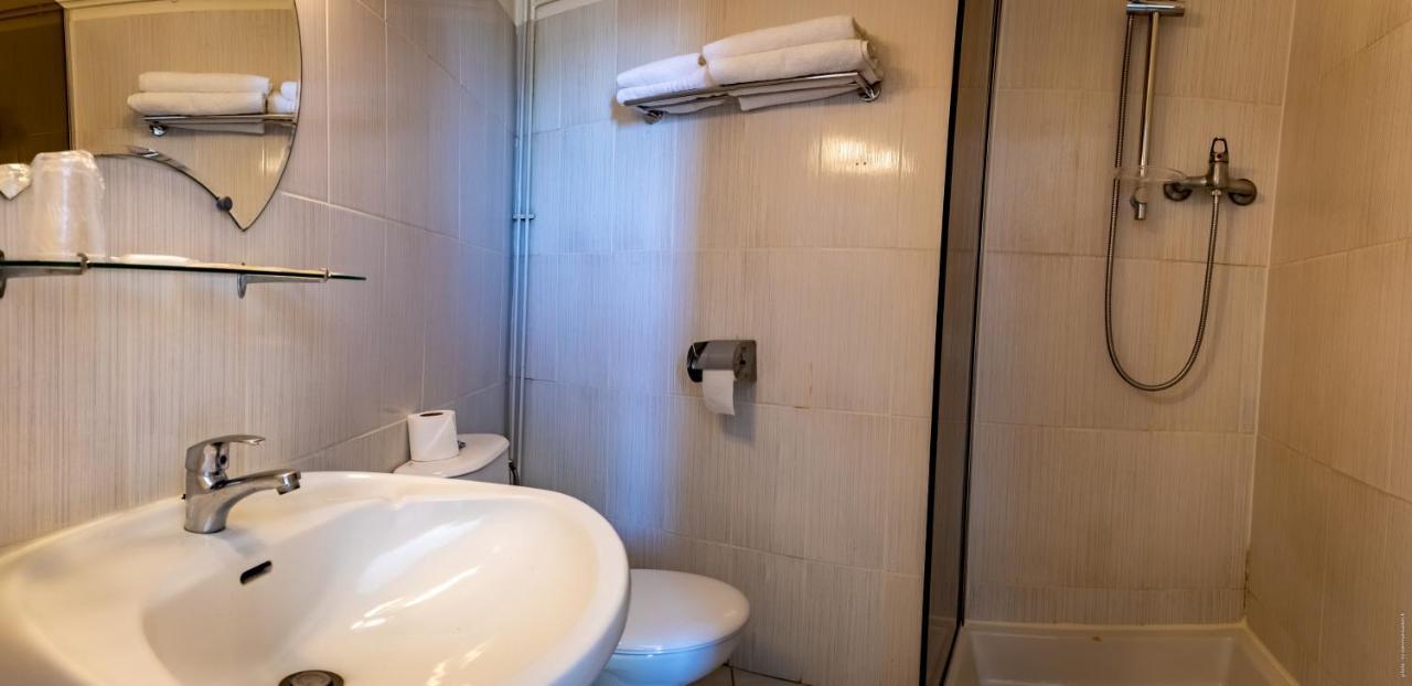 Hotel De La Gare Chateauroux Ngoại thất bức ảnh