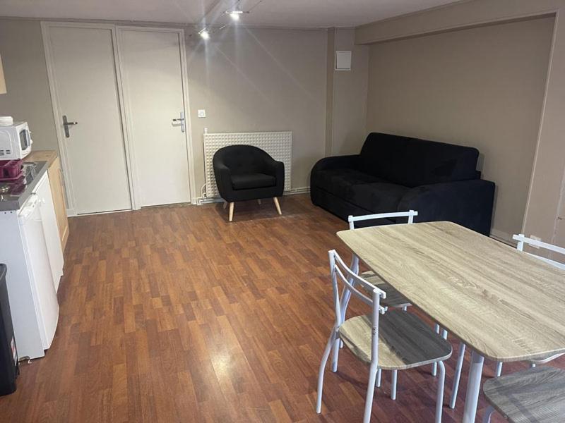 Hotel De La Gare Chateauroux Ngoại thất bức ảnh